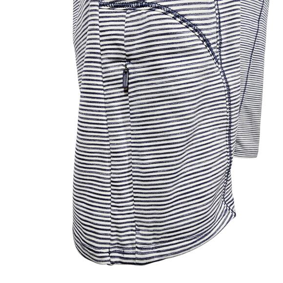 Duluth Trading Co Women's Pier Genius Shelf Bra Tank Navy/White Size L - Picture 6 of 9